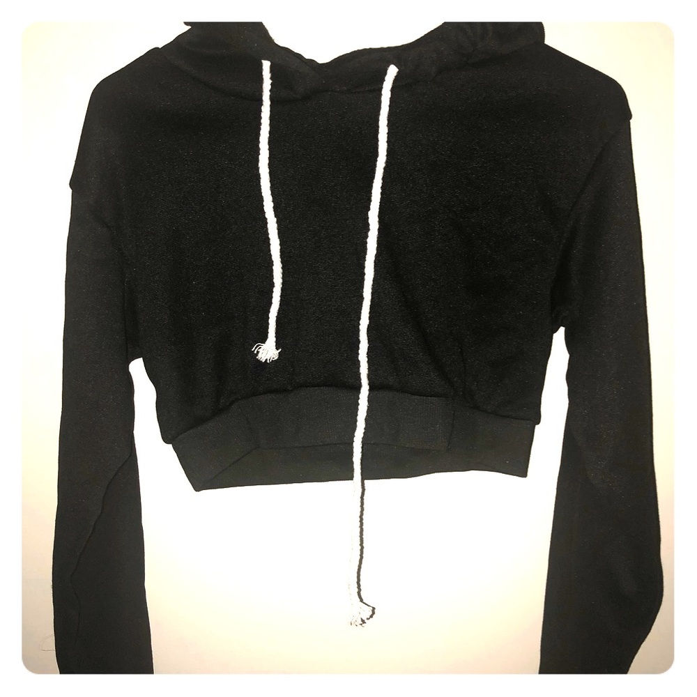 NWOT Black Cropped Hoodie